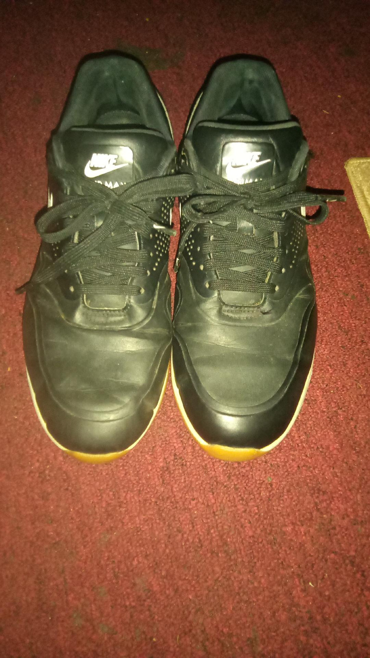 Mens Boys Nike Air Sneakers Black Gum Sole...shoe 2